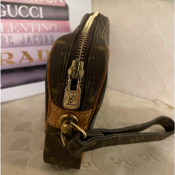 LOUIS VUITTON Marly Clutch Bag w/ COA, Dust Bag - Picture 5 of 14